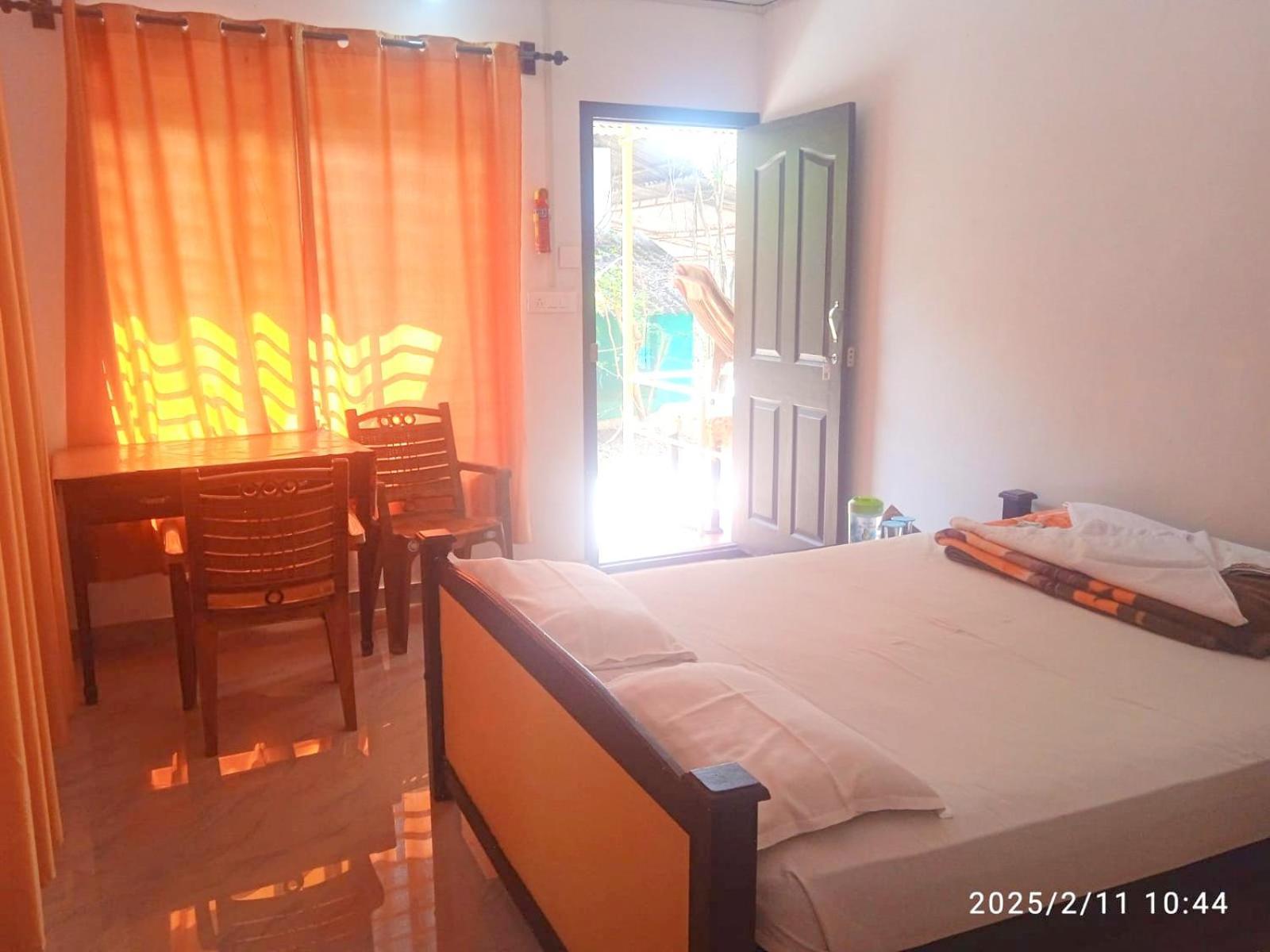 Woodside Homestay Wayanad Batheri Eksteriør bilde
