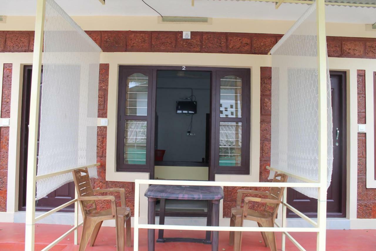 Woodside Homestay Wayanad Batheri Eksteriør bilde